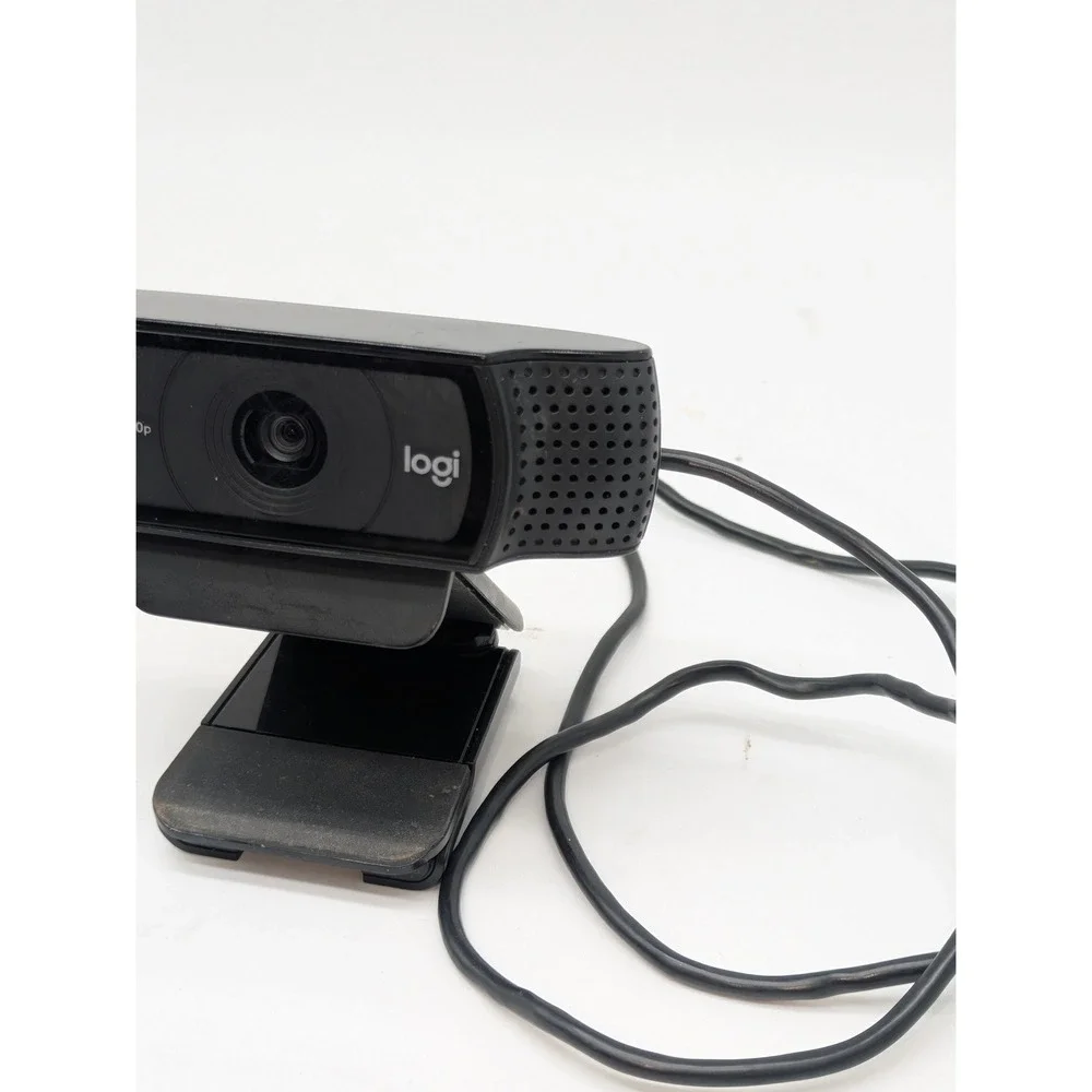 Logitech HD 1080p USB Webcam Built In Microphone Clip Mount for PC Mac Tested